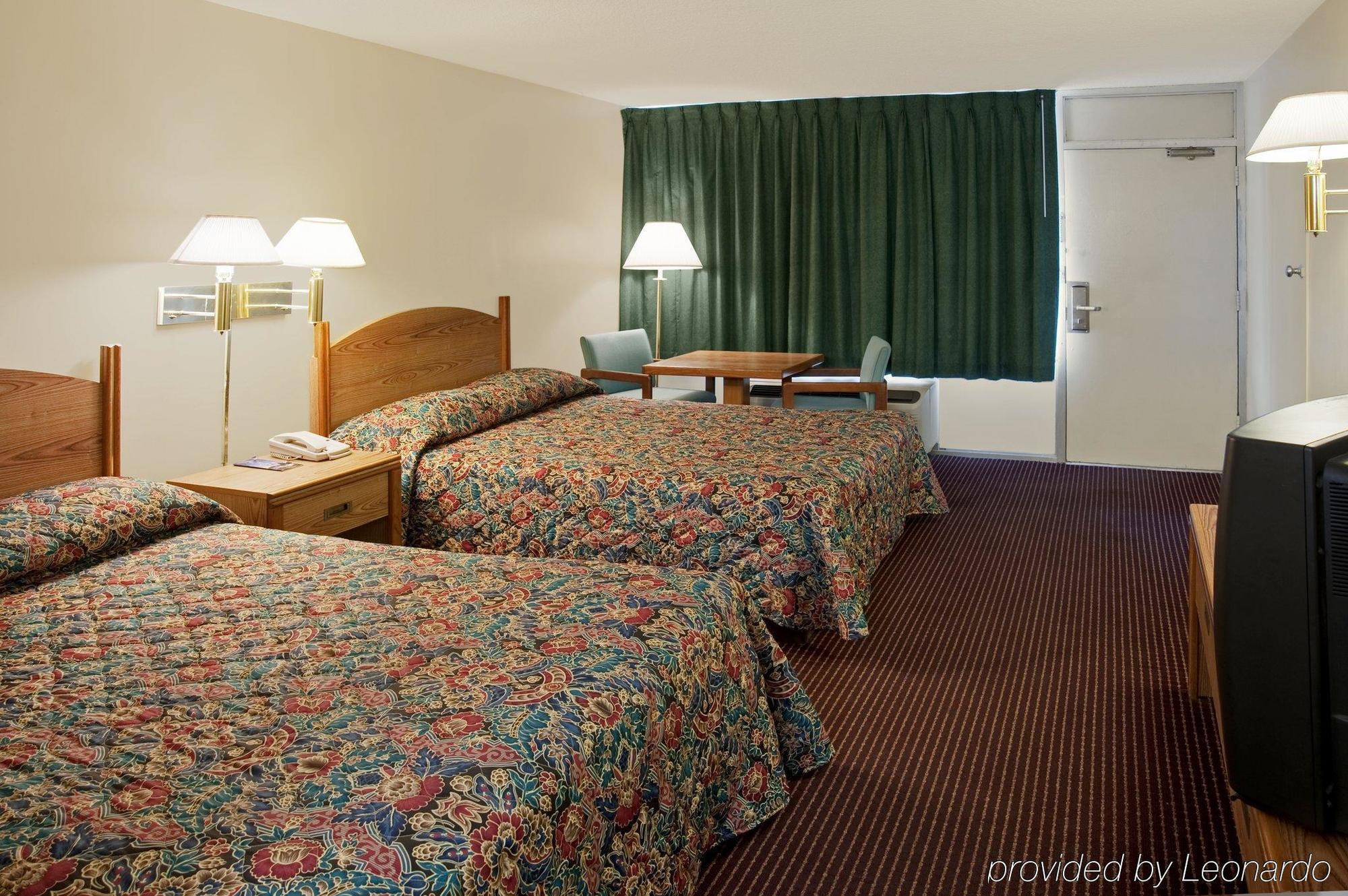 Americas Best Value Inn Macon Esterno foto